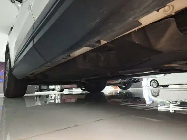 Ford Edge — Фото автомобиля 21