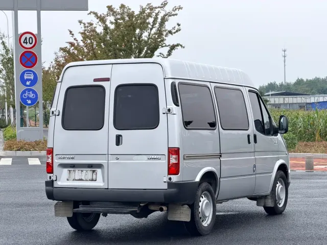 JMC Tesun — Фото автомобиля 7