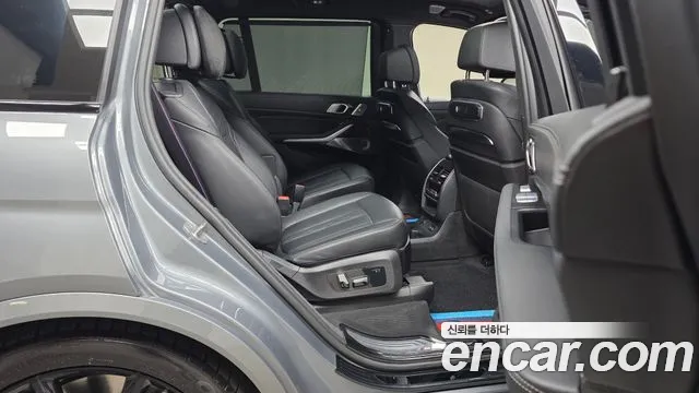 BMW X7 G07 — Фото автомобиля 17