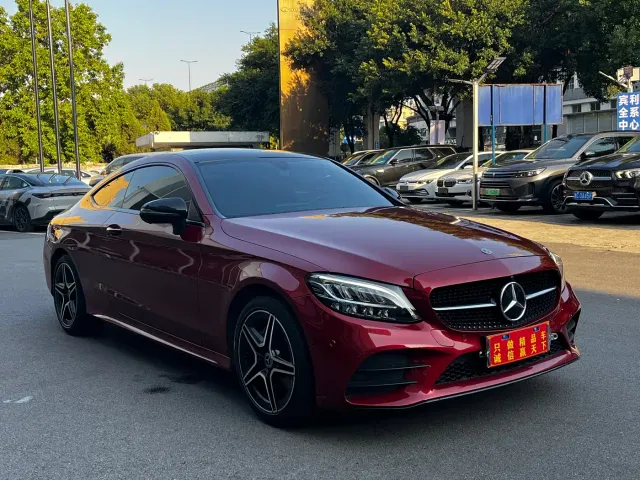 Mercedes-Benz C-Class — Фото автомобиля 3