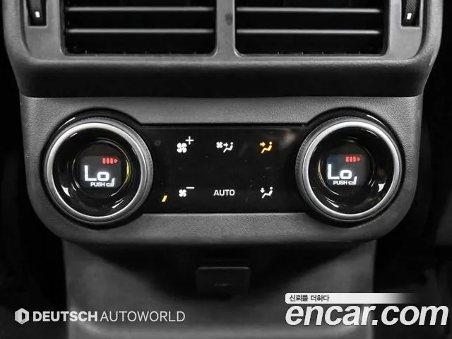 Land Rover Range Rover Velar Range Rover Velar 3.0 P400 Dynamic HSE — Фото автомобиля 16