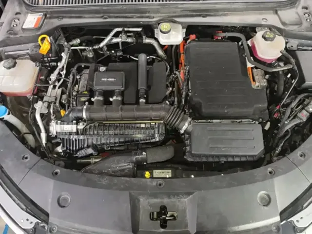 BYD Qin L 2024 DM-i 80KM Superior — Фото автомобиля 19