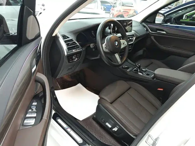 BMW X3 — Фото автомобиля 15