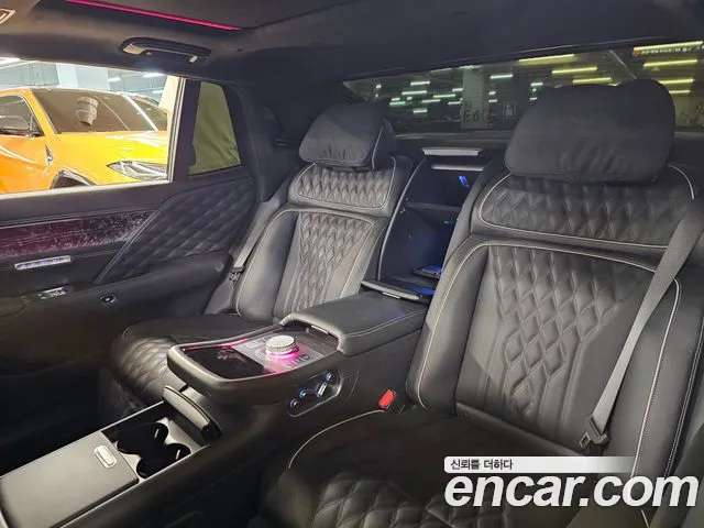 Genesis G90 — Фото автомобиля 10
