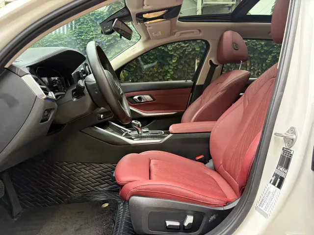 BMW 3 Series — Фото автомобиля 10