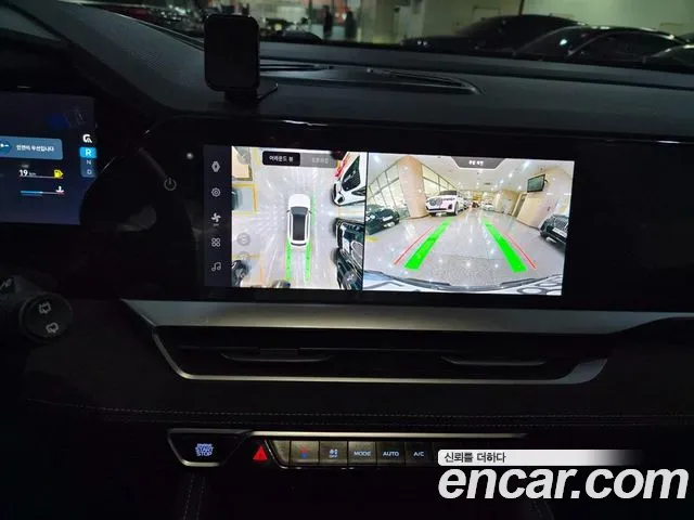 Renault-KoreaSamsung Grand Koleos Grand Koleos 2.0 Esprit Alpine 4WD — Фото автомобиля 11