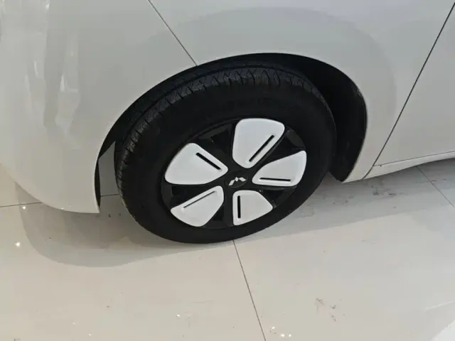 Wuling Hongguang Mini EV — Фото автомобиля 22