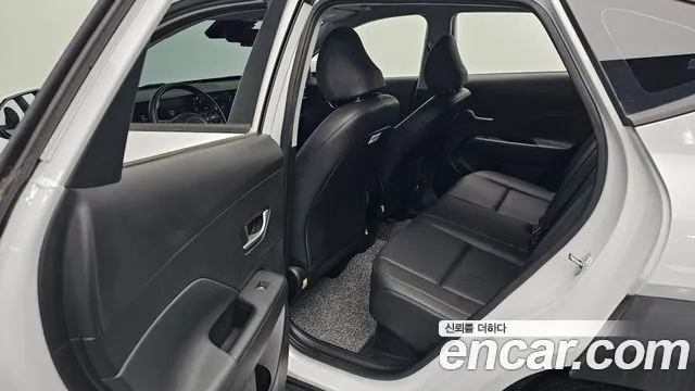 Hyundai Kona SX2 — Фото автомобиля 29