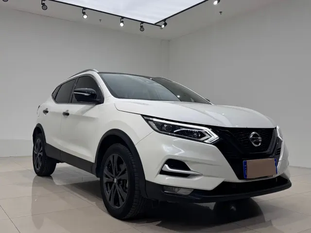 Nissan Qashqai — Фото автомобиля 3