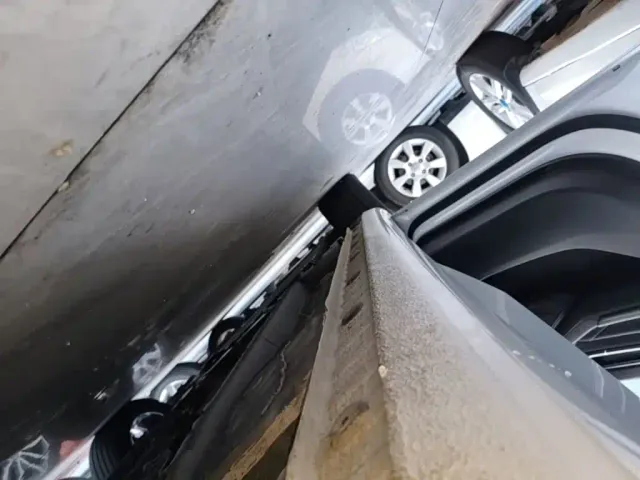 Geely Emgrand — Фото автомобиля 21