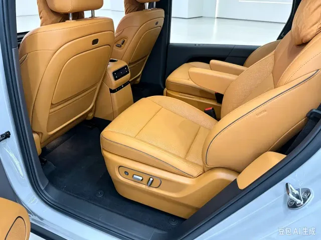 Li Auto i8 — Фото автомобиля 10