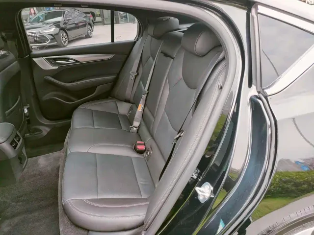 Cadillac CT5 — Фото автомобиля 27