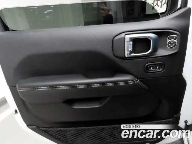 Jeep Wrangler Wrangler (JL) — Фото автомобиля 11