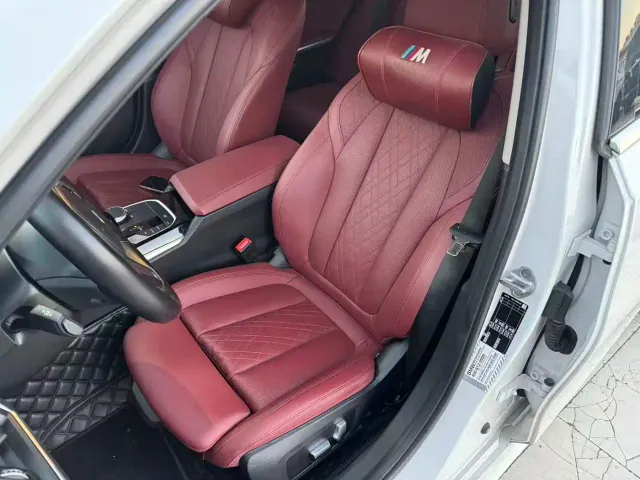 BMW 3 Series — Фото автомобиля 10