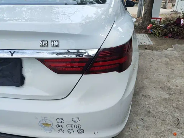Geely Binrui — Фото автомобиля 7