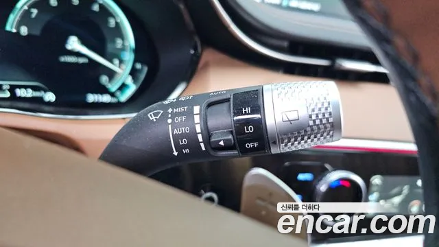 Genesis GV70 2.5T Бензин AWD — Фото автомобиля 28