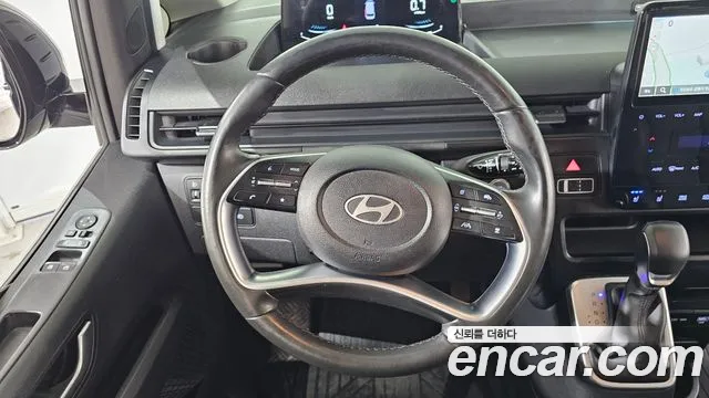 Hyundai Staria — Фото автомобиля 13