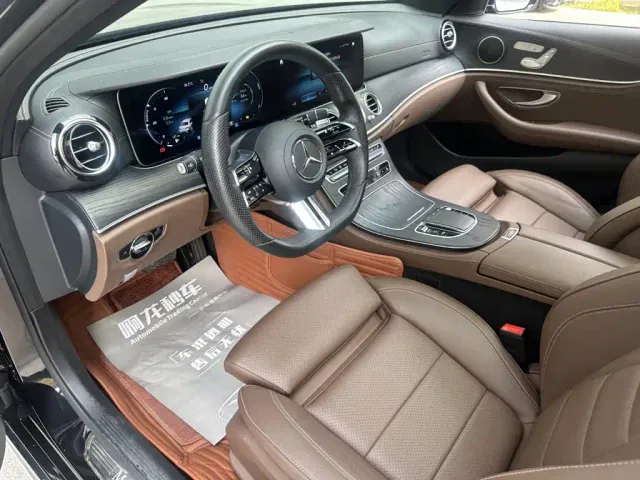 Mercedes-Benz E-Class — Фото автомобиля 10