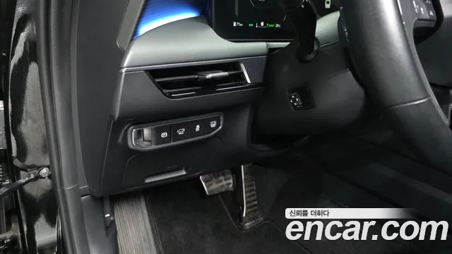 Kia K8 (New) Hybrid — Фото автомобиля 30