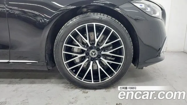 Mercedes-Benz S-Class — Фото автомобиля 5