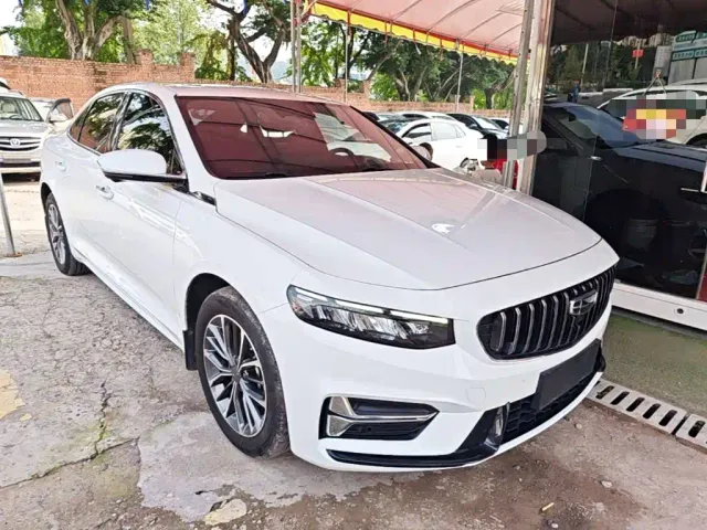 Geely Xingrui — Фото автомобиля 3