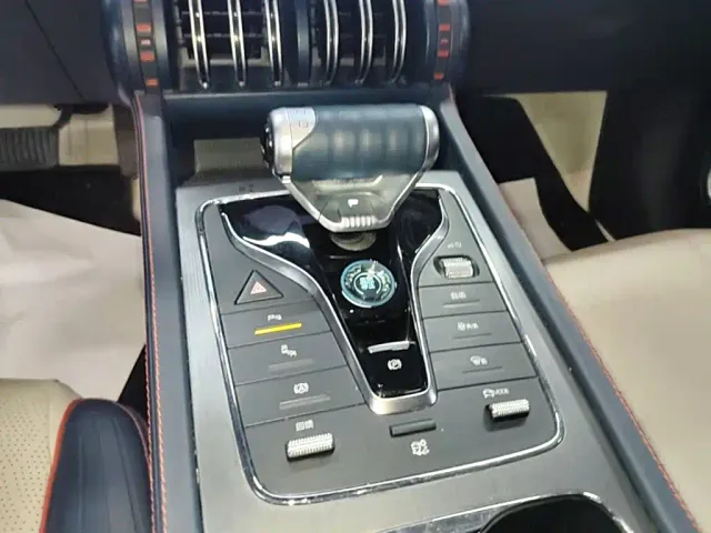 BYD Yuan PLUS — Фото автомобиля 13