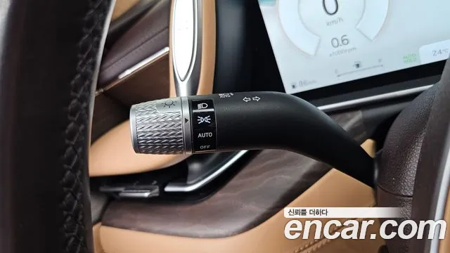 Genesis G90 RS4 — Фото автомобиля 18