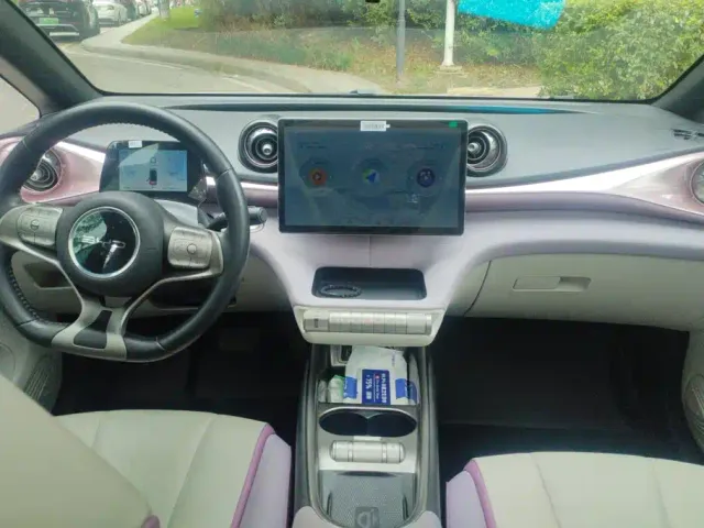 BYD Dolphin — Фото автомобиля 12