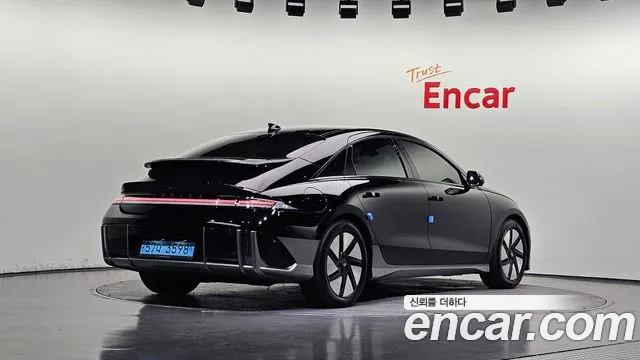 Hyundai Ioniq 6 — Фото автомобиля 2