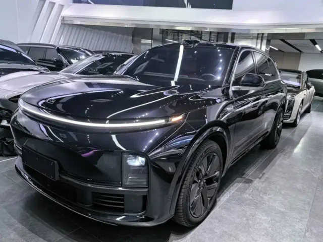 Фотография автомобиля — Li Auto L7