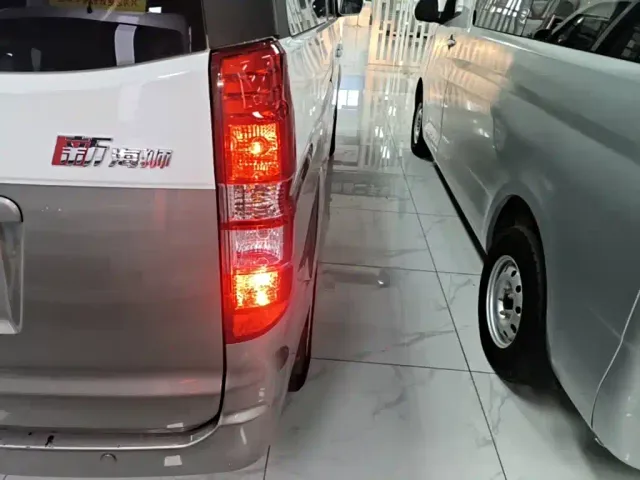 Jinbei New Hiace X30L — Фото автомобиля 7