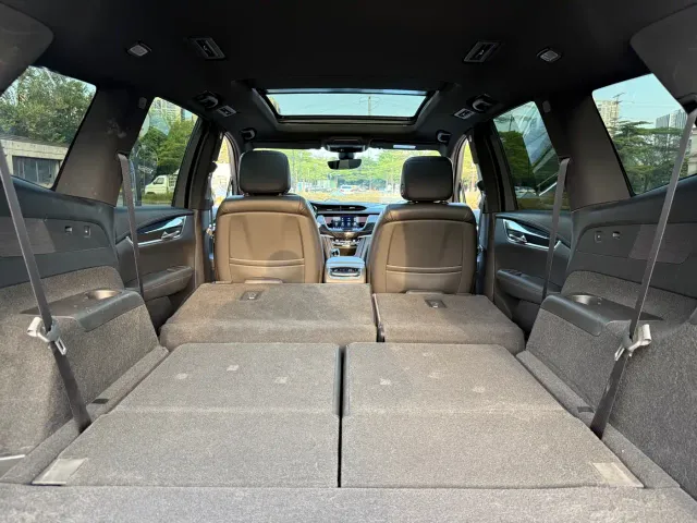 Cadillac XT6 — Фото автомобиля 11