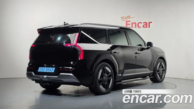 Kia EV9 — Фото автомобиля 2
