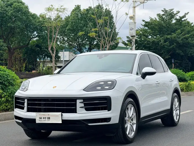 Фотография автомобиля — Porsche Cayenne