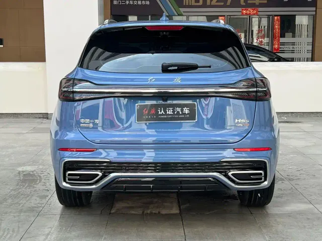 Hongqi HS5 — Фото автомобиля 8