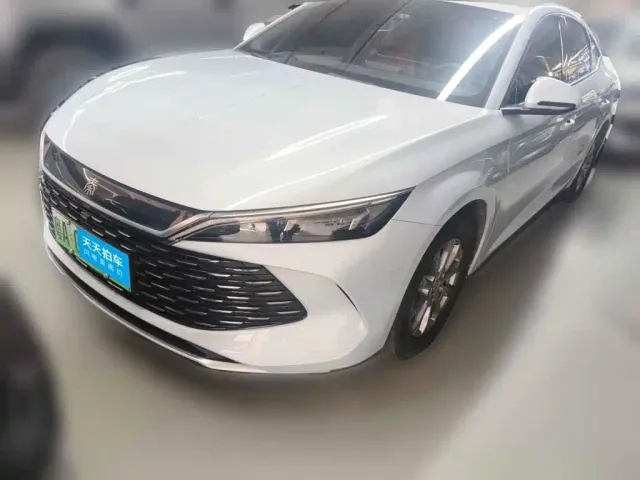 Фотография автомобиля — BYD Qin L