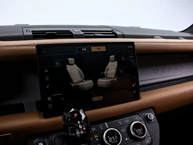 Land Rover Defender — Фото автомобиля 8