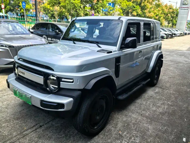 Фотография автомобиля — iCAR V23