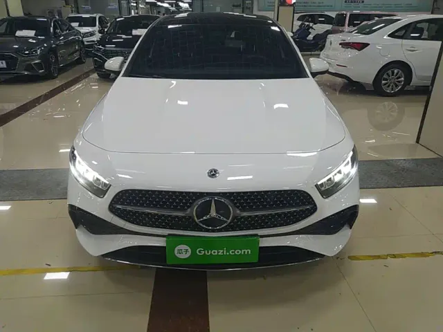 Mercedes-Benz A-Class — Фото автомобиля 2