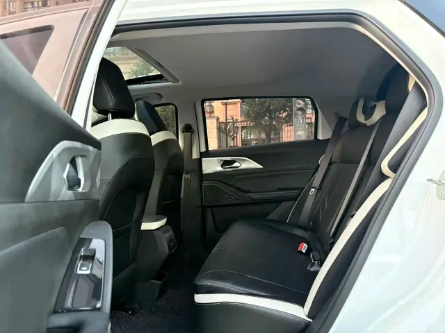Geely Geometry E Firefly — Фото автомобиля 11