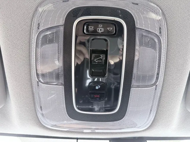 Hyundai Elantra — Фото автомобиля 11
