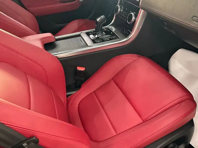 Jaguar XEL — Фото автомобиля 15