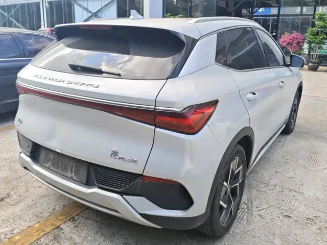 BYD Yuan PLUS — Фото автомобиля 3