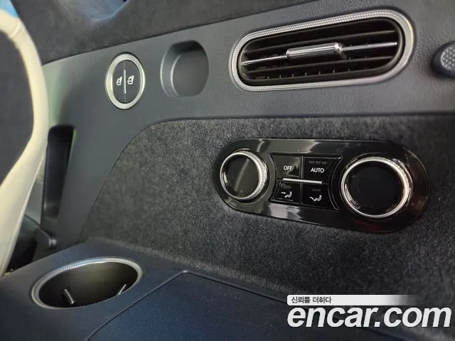 Genesis GV80 — Фото автомобиля 14