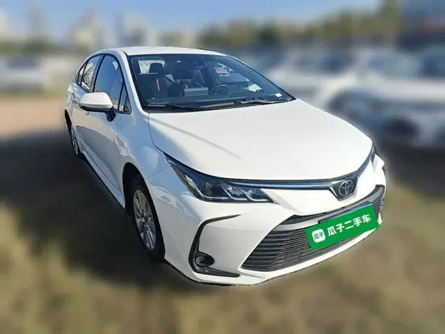Toyota Corolla — Фото автомобиля 5