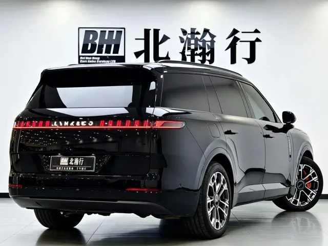 Lynk & Co 900 — Фото автомобиля 4