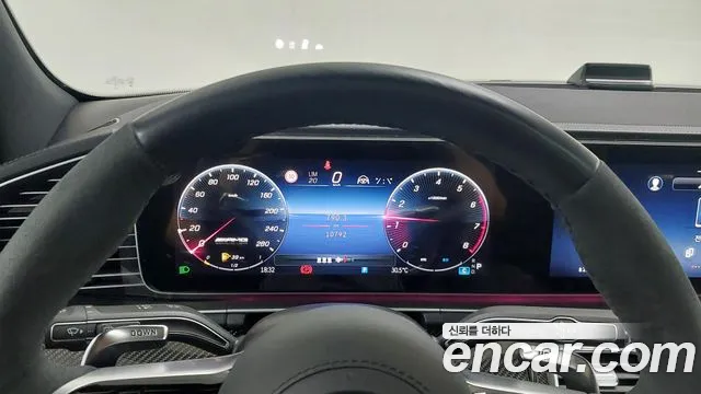 Mercedes-Benz GLE-Class — Фото автомобиля 8