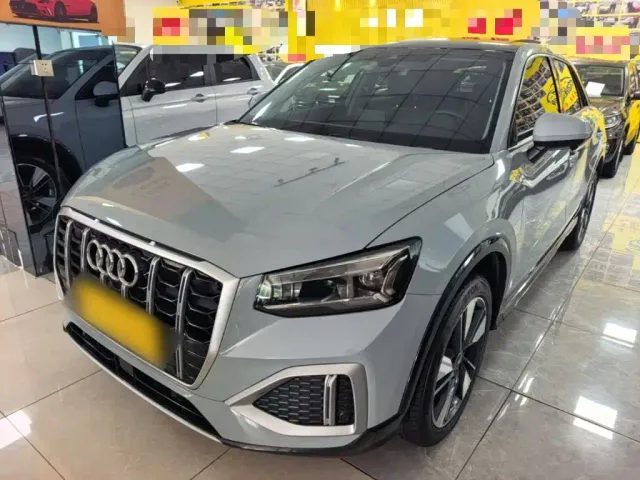 Фотография автомобиля — Audi Q2L