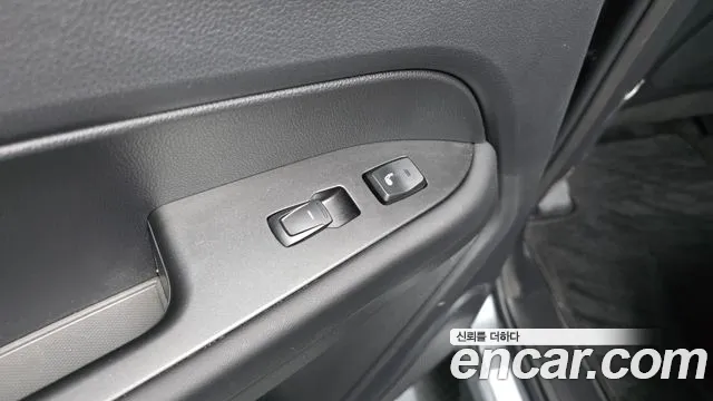 KG_Mobility_Ssangyong Rexton Новый Rexton Sport Дизель 2.2 4WD — Фото автомобиля 19