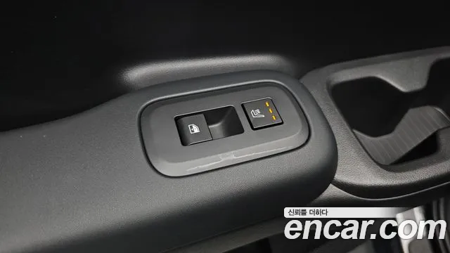 Hyundai Santafe Santa Fe (MX5) Бензин 2.5T 2WD — Фото автомобиля 17